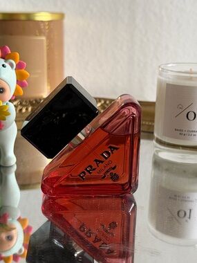 Prada Paradoxe Radical Essence